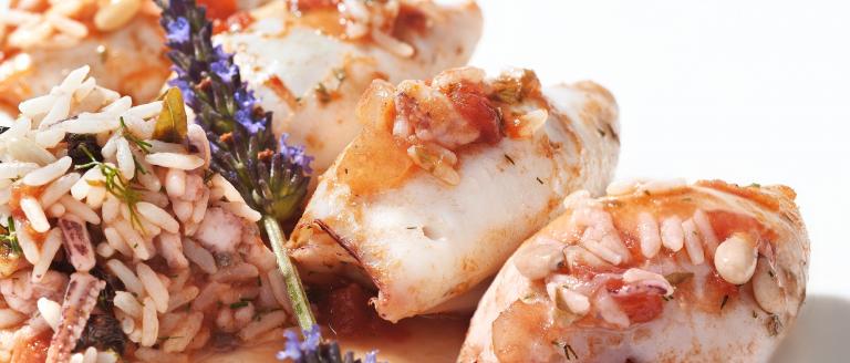 Stuffed Calamari with pine nuts and raisins